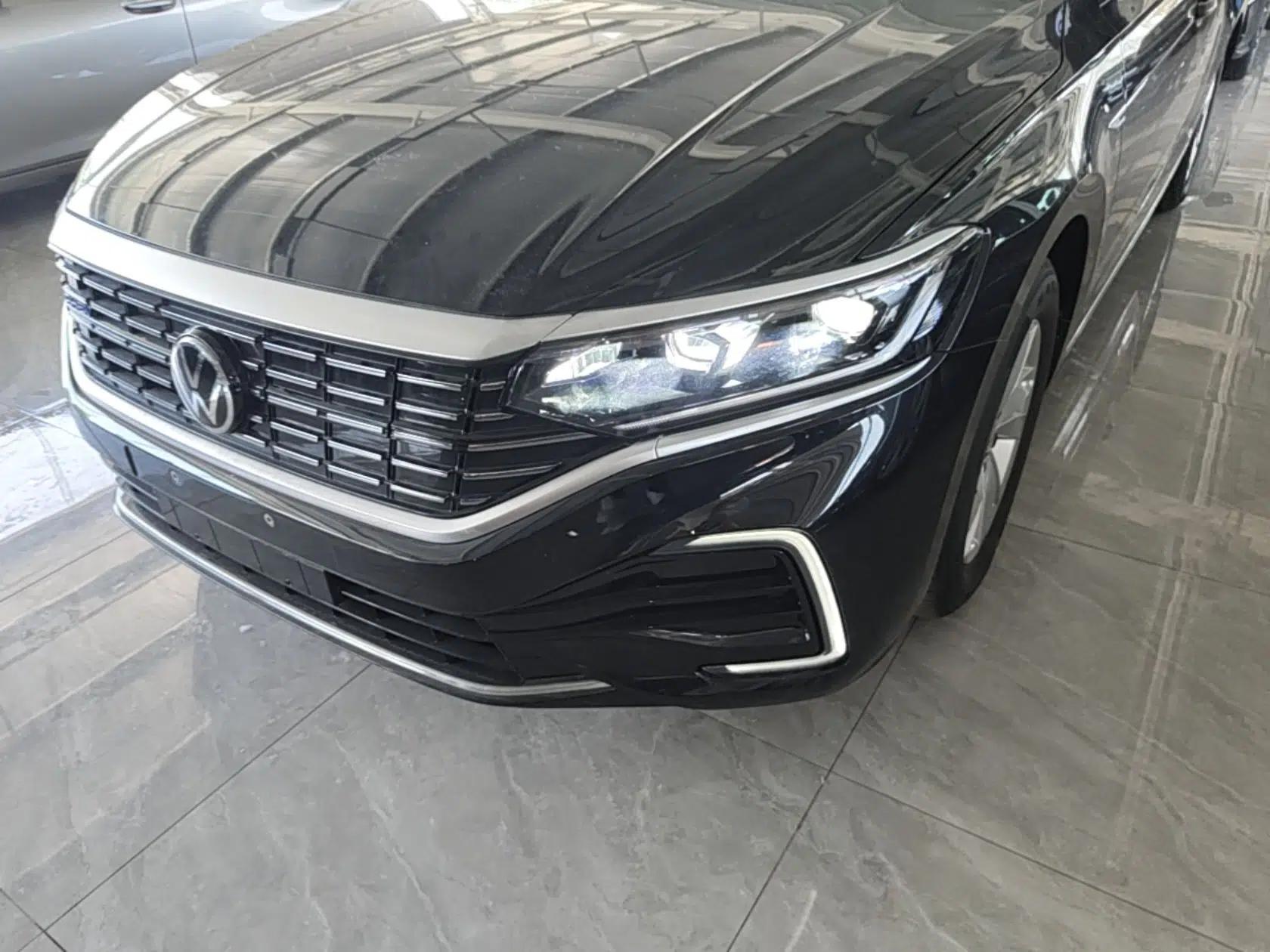 Volkswagen Passat New Energy 2025 430 PHEV Hybrid Business Edition — миниатюра 5