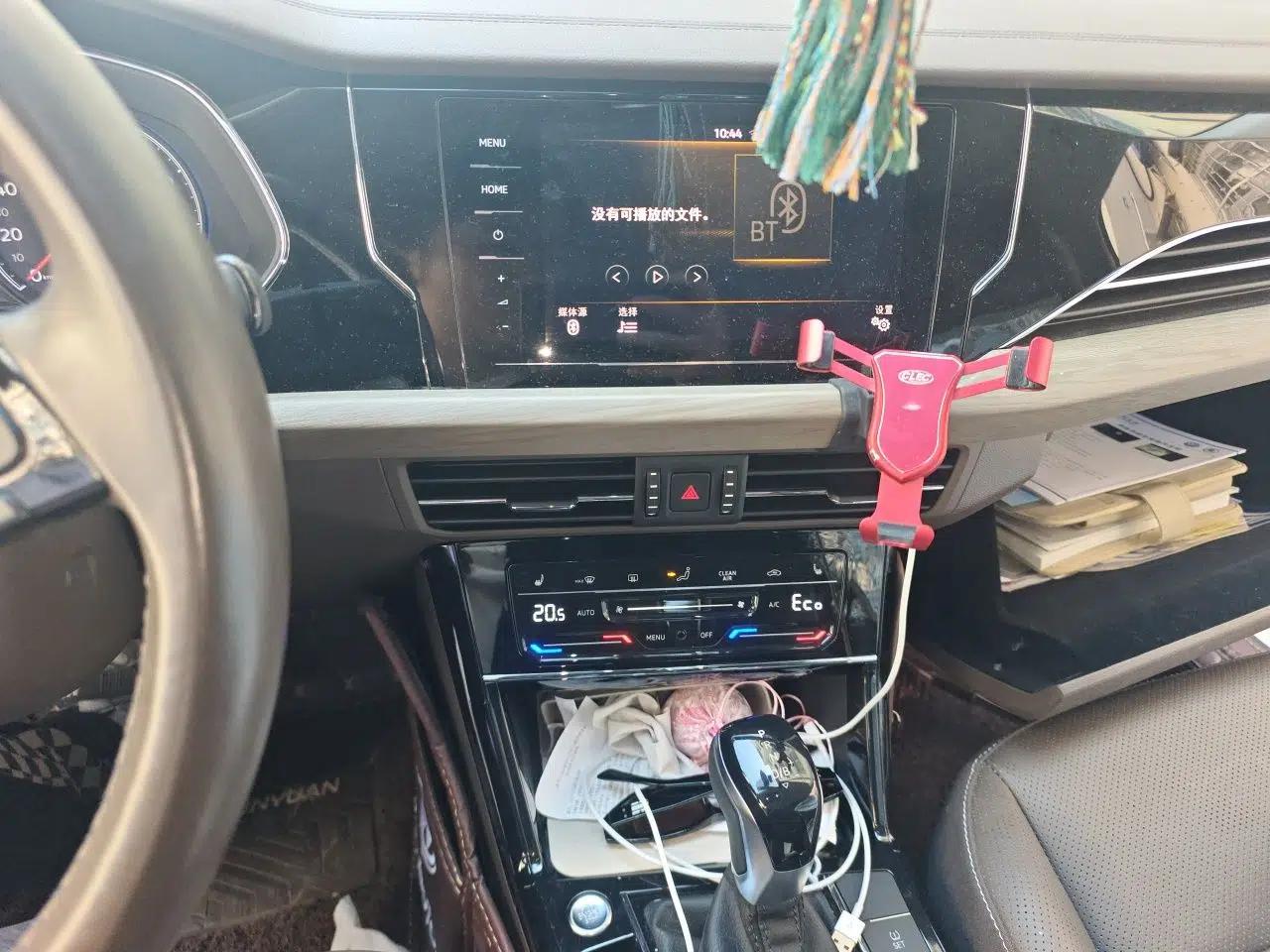 Volkswagen Passat New Energy 2020 430 PHEV Hybrid Luxury Edition China VI Standard — миниатюра 14