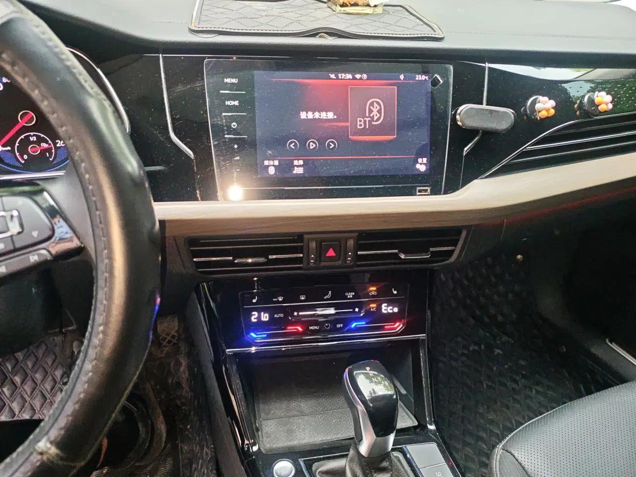 Volkswagen Passat New Energy 2020 430 PHEV Hybrid Luxury Edition China VI Standard — миниатюра 14