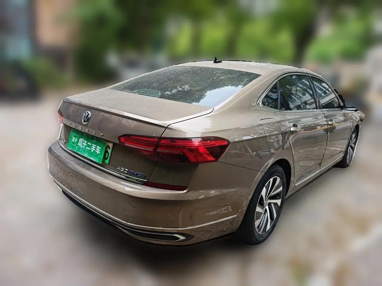 Volkswagen Passat New Energy 2020 430 PHEV Hybrid Luxury Edition China VI Standard — миниатюра 6
