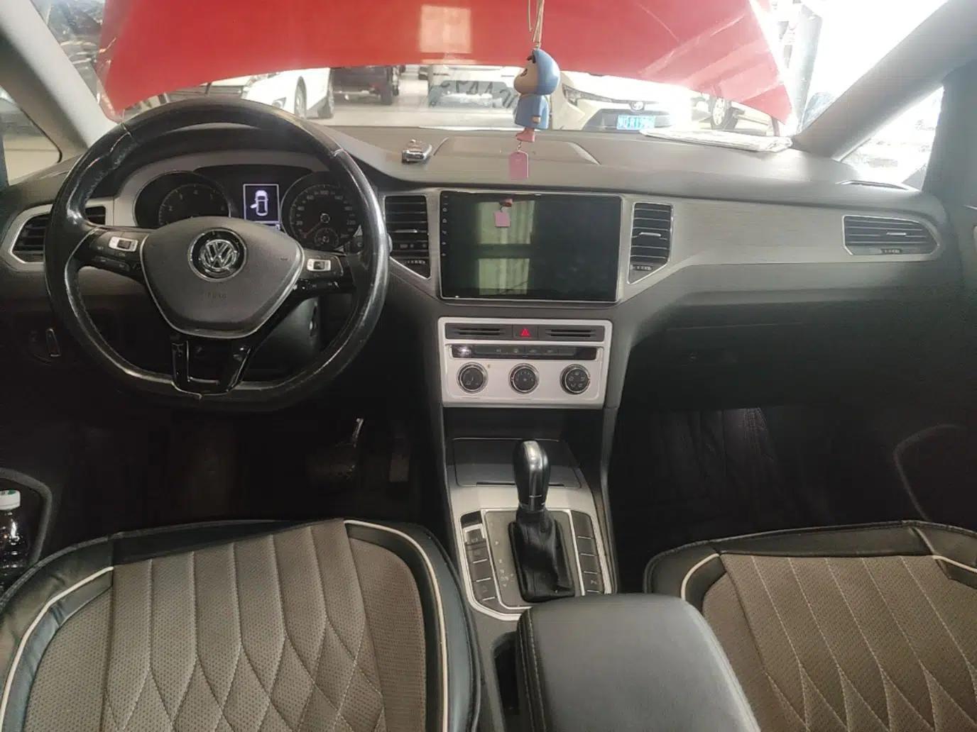 Volkswagen Golf Sportsvan 2016 230TSI Automatic Trend Edition — миниатюра 13