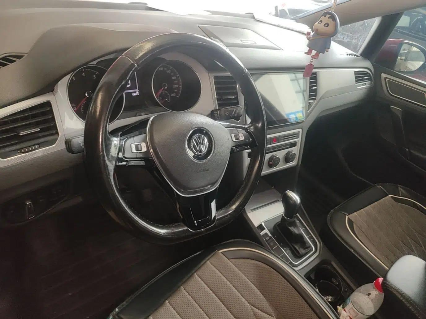 Volkswagen Golf Sportsvan 2016 230TSI Automatic Trend Edition — миниатюра 14