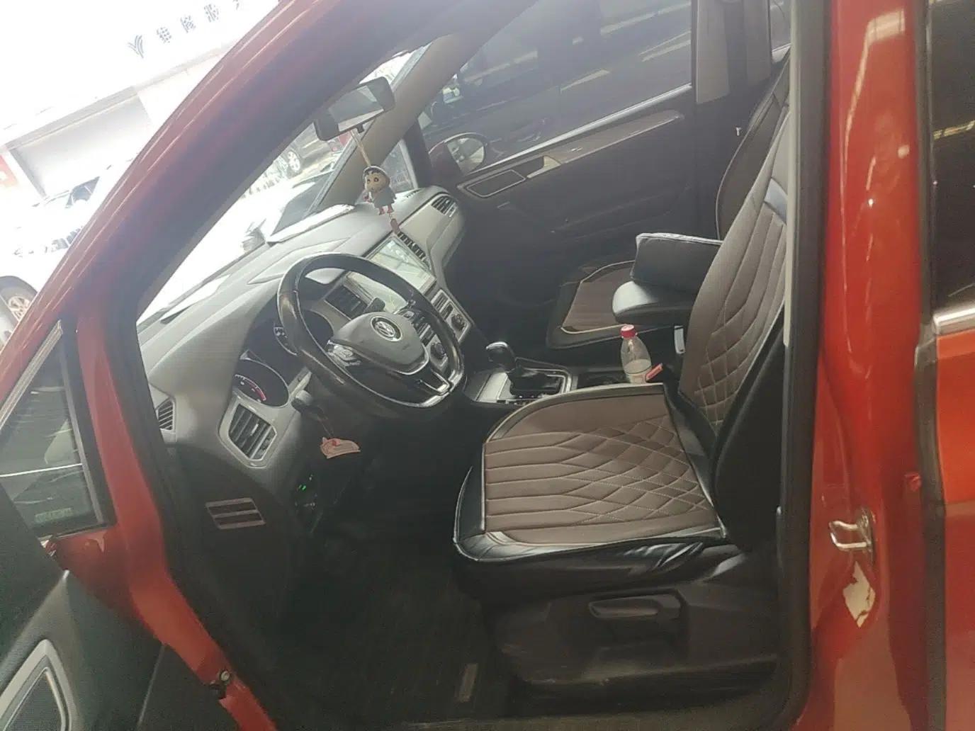 Volkswagen Golf Sportsvan 2016 230TSI Automatic Trend Edition — миниатюра 18