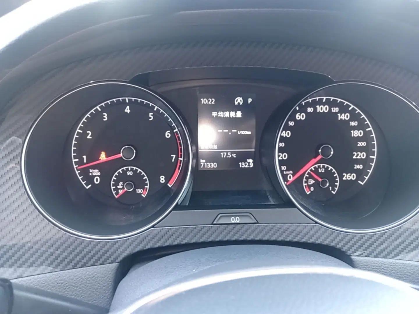 Volkswagen Golf Sportsvan 2016 280TSI Automatic Luxury Model — миниатюра 13