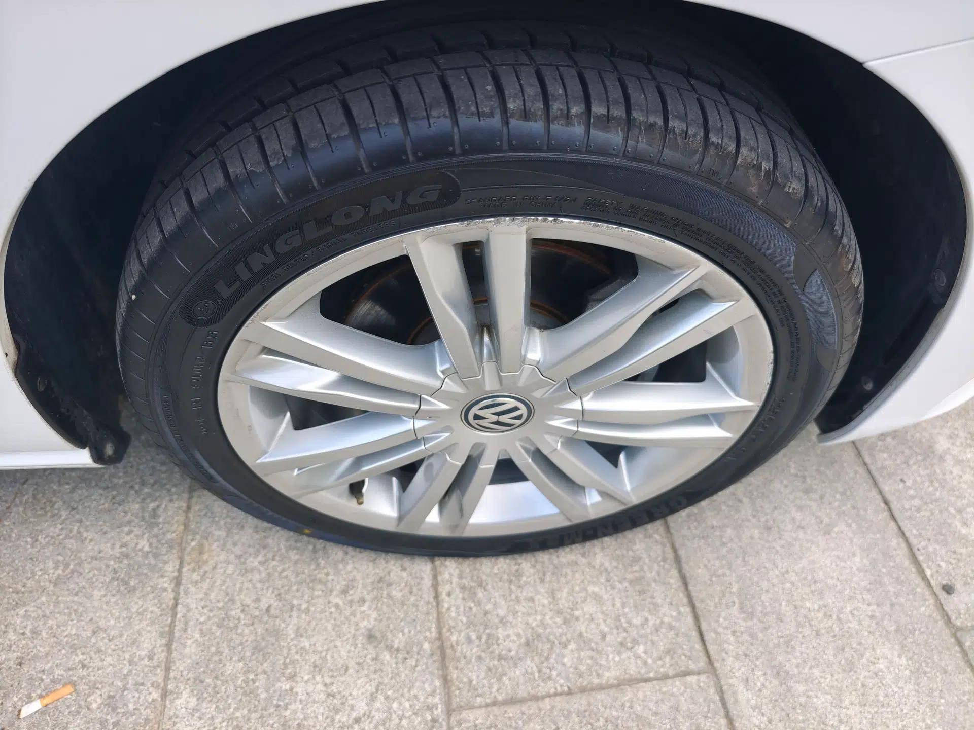 Volkswagen Golf Sportsvan 2016 280TSI Automatic Luxury Model — миниатюра 9