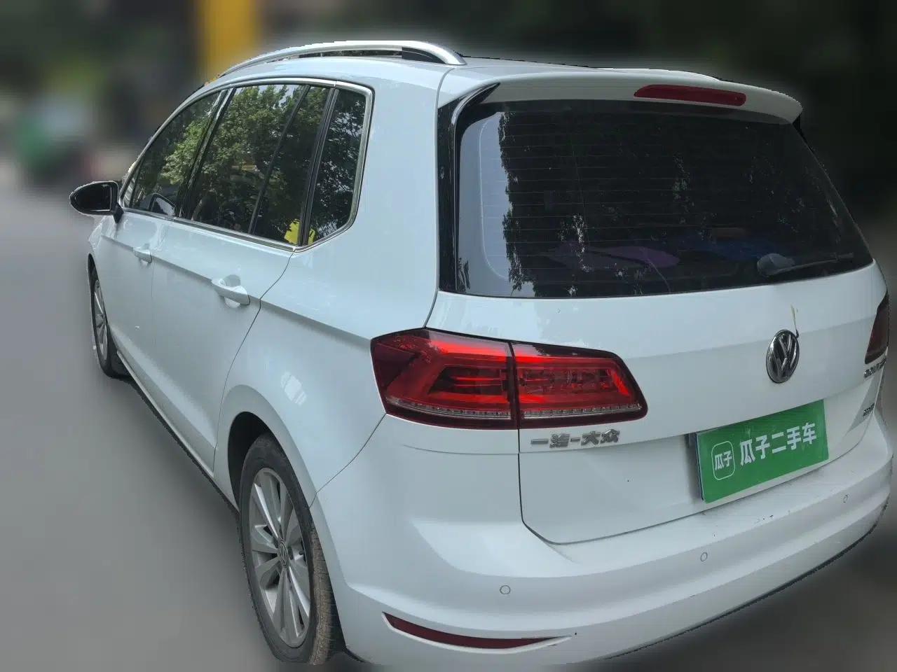 Volkswagen Golf Sportsvan 2016 230TSI Automatic Trend Edition — миниатюра 4