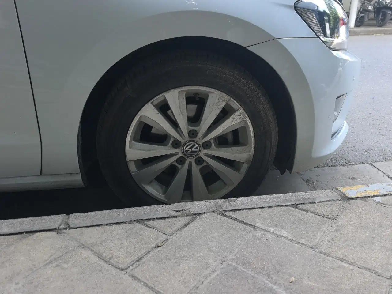 Volkswagen Golf Sportsvan 2016 230TSI Automatic Trend Edition — миниатюра 8