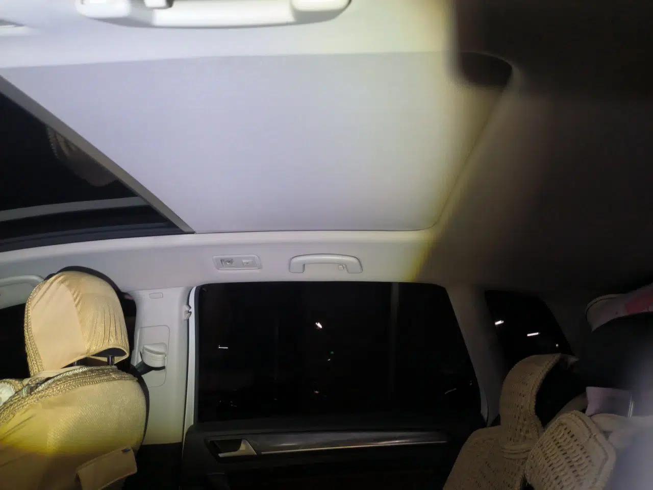 Volkswagen Golf Sportsvan 2016 230TSI Automatic Luxury Version — миниатюра 19