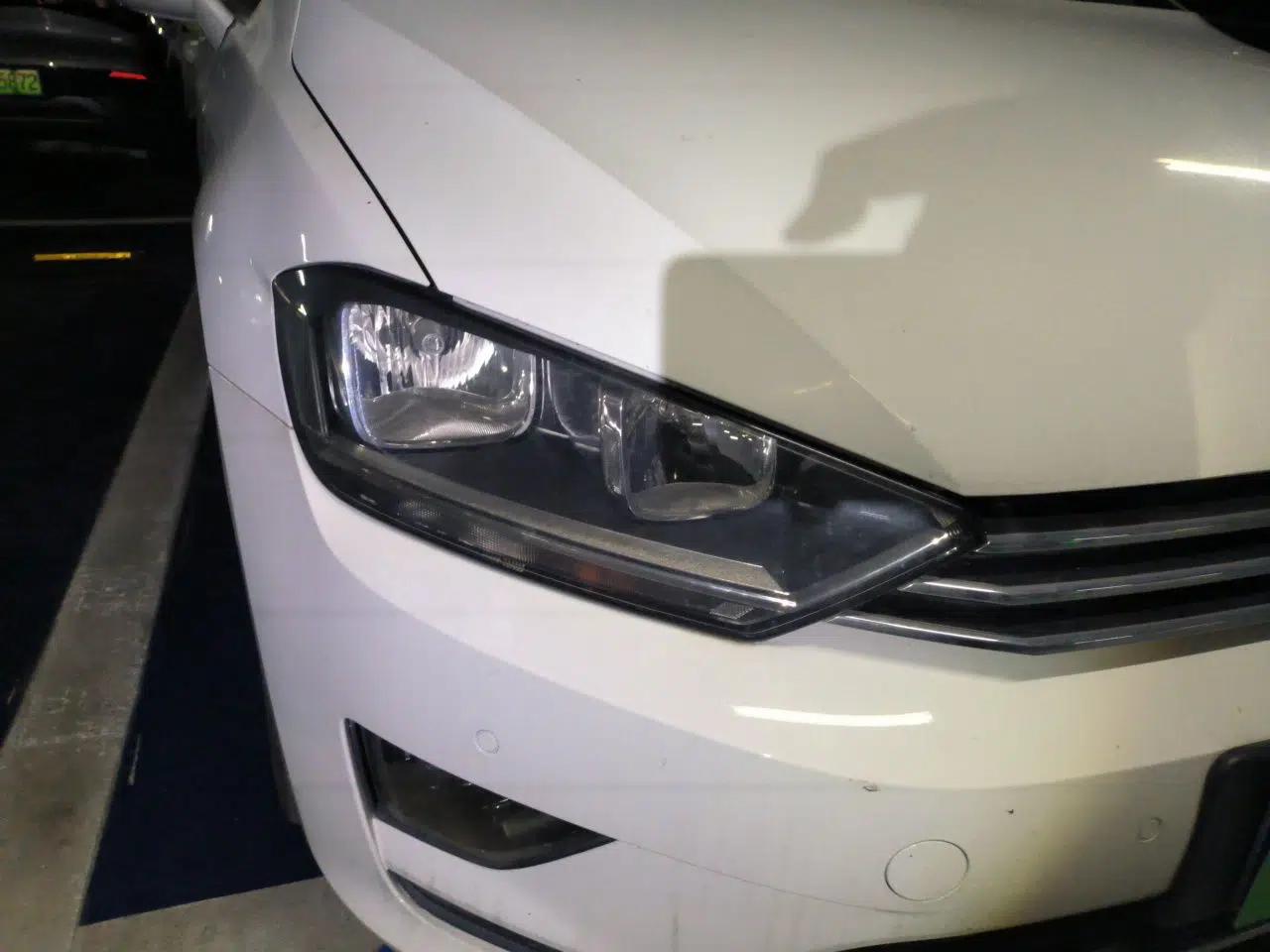 Volkswagen Golf Sportsvan 2016 230TSI Automatic Luxury Version — миниатюра 7