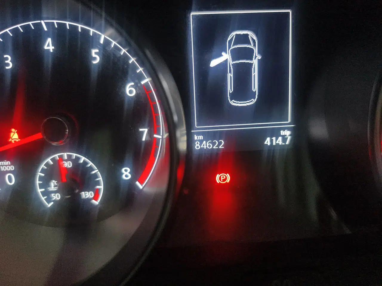 Volkswagen Golf Sportsvan 2016 230TSI Automatic Trend Edition — миниатюра 13