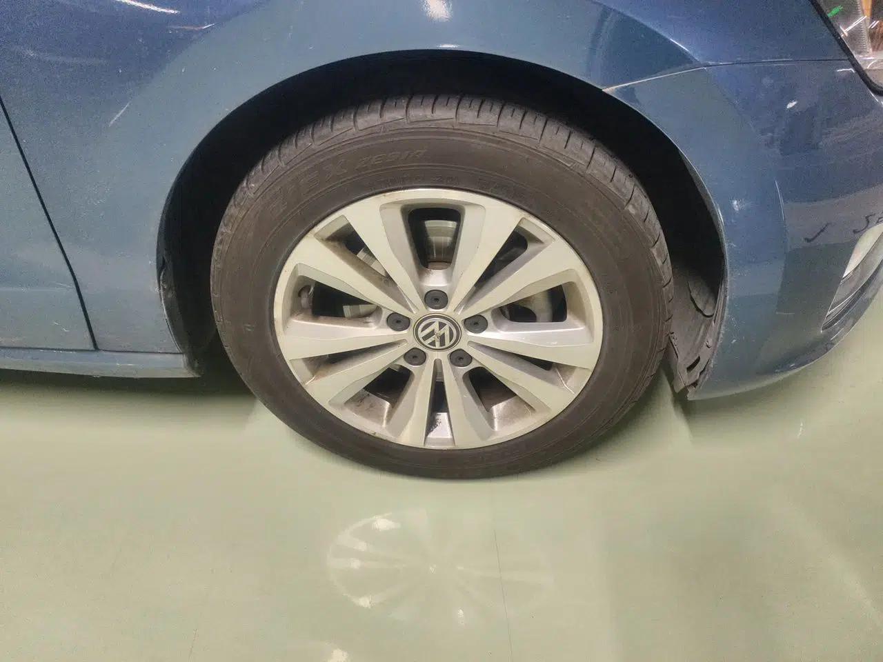 Volkswagen Golf Sportsvan 2016 230TSI Automatic Trend Edition — миниатюра 8