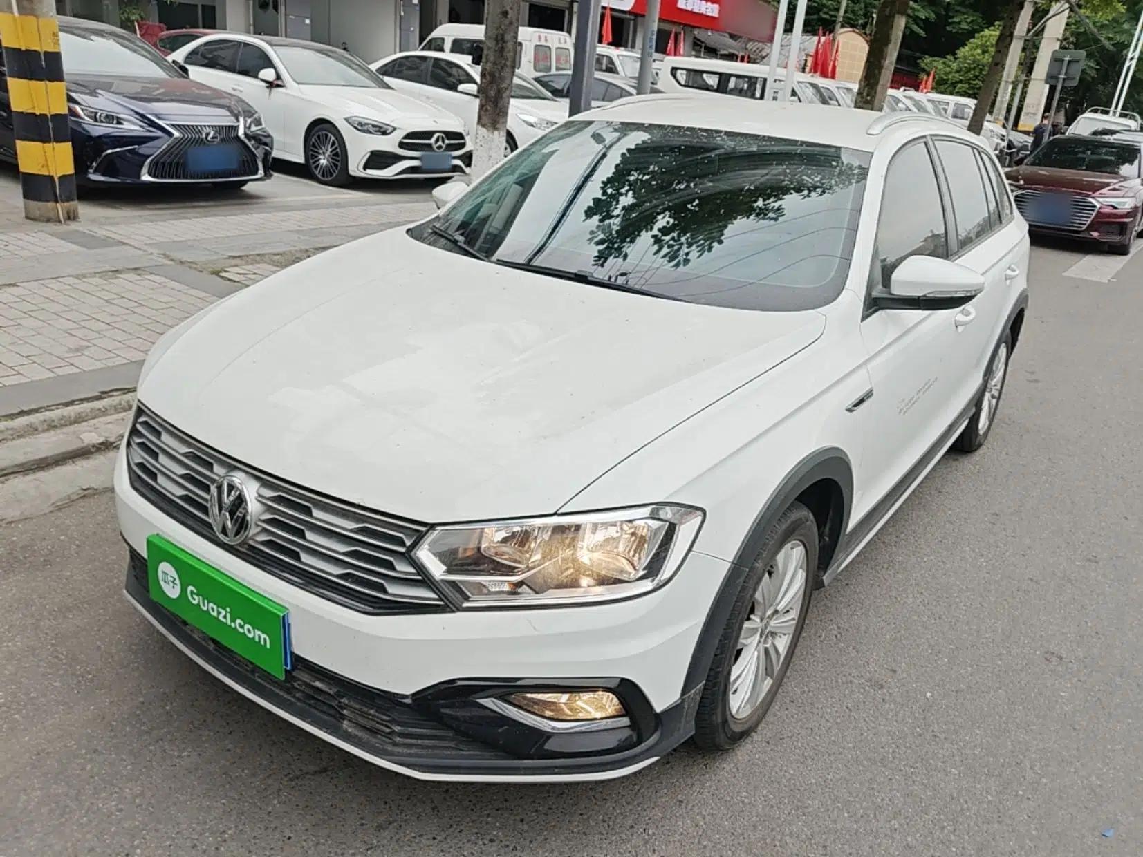 Volkswagen C-TREK 2018 1.5L Automatic Fashion Model — миниатюра 1