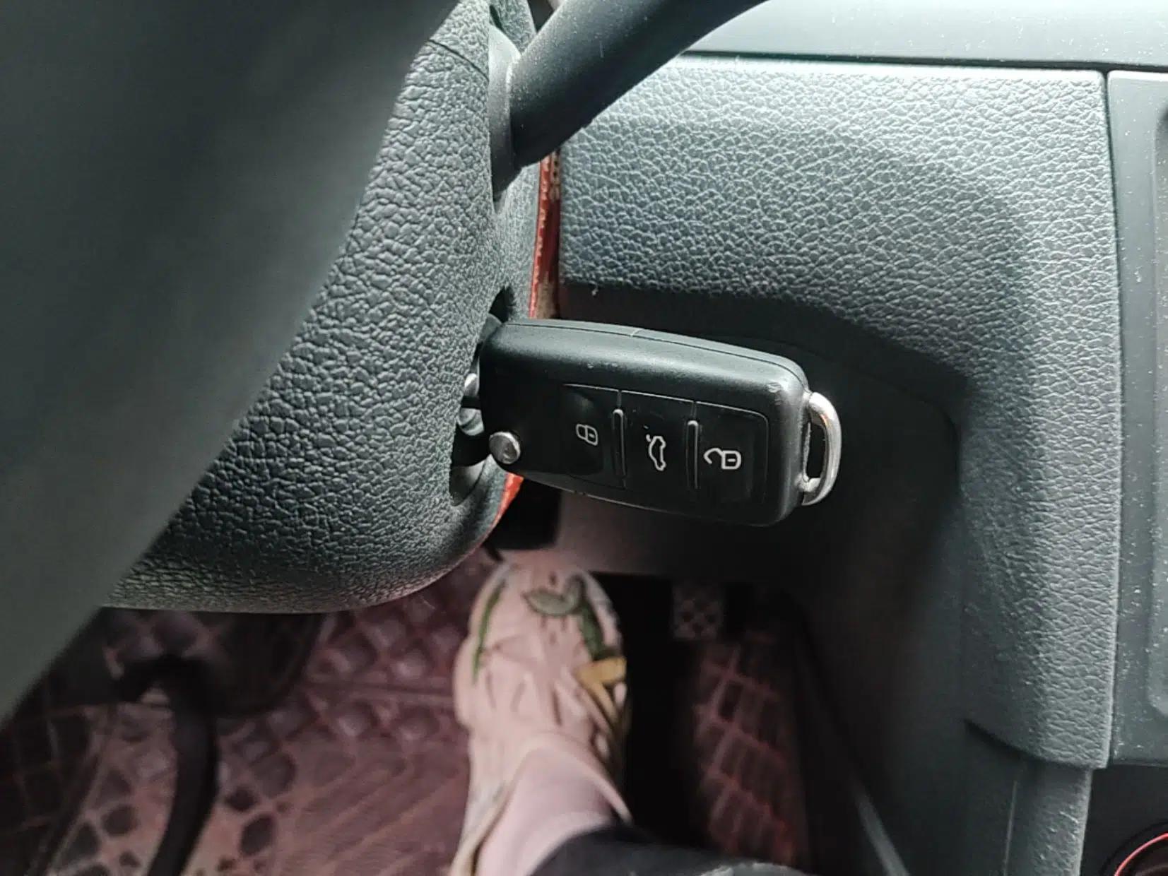 Volkswagen C-TREK 2018 1.5L Automatic Fashion Model — миниатюра 12