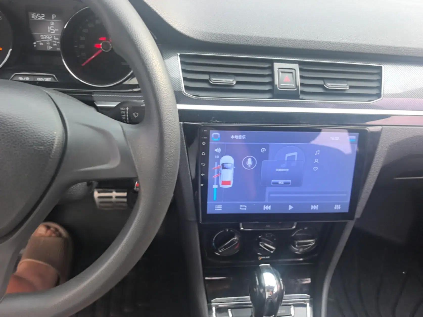 Volkswagen C-TREK 2017 1.6L Automatic Comfort Model — миниатюра 13