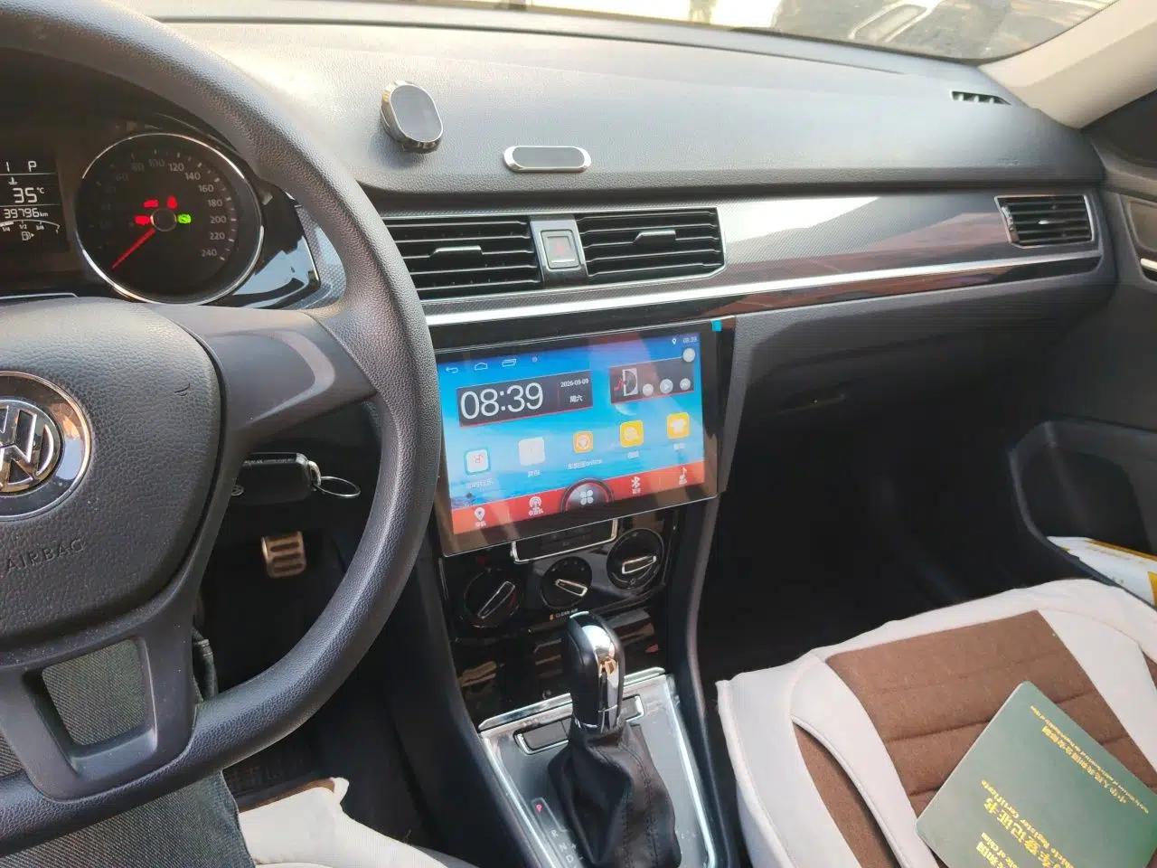 Volkswagen C-TREK 2017 1.6L Automatic Comfort Model — миниатюра 14