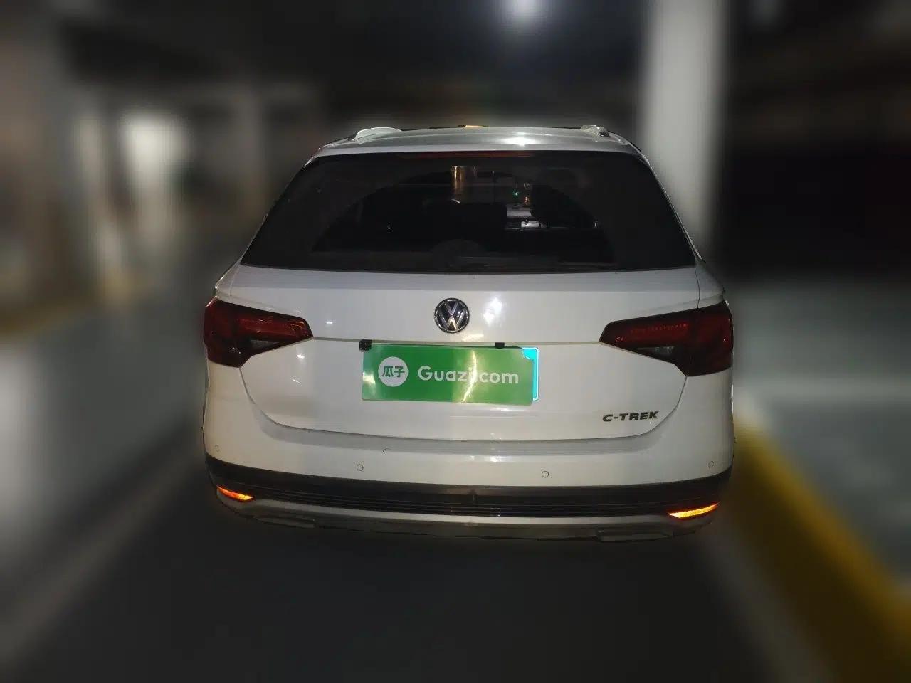 Volkswagen C-TREK 2017 1.6L Automatic Comfort Model — миниатюра 5