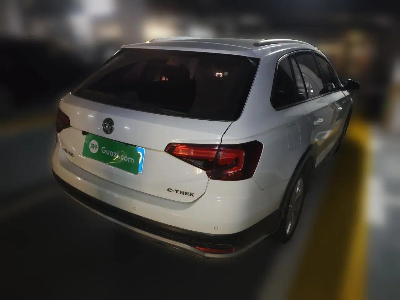 Volkswagen C-TREK 2017 1.6L Automatic Comfort Model — миниатюра 6