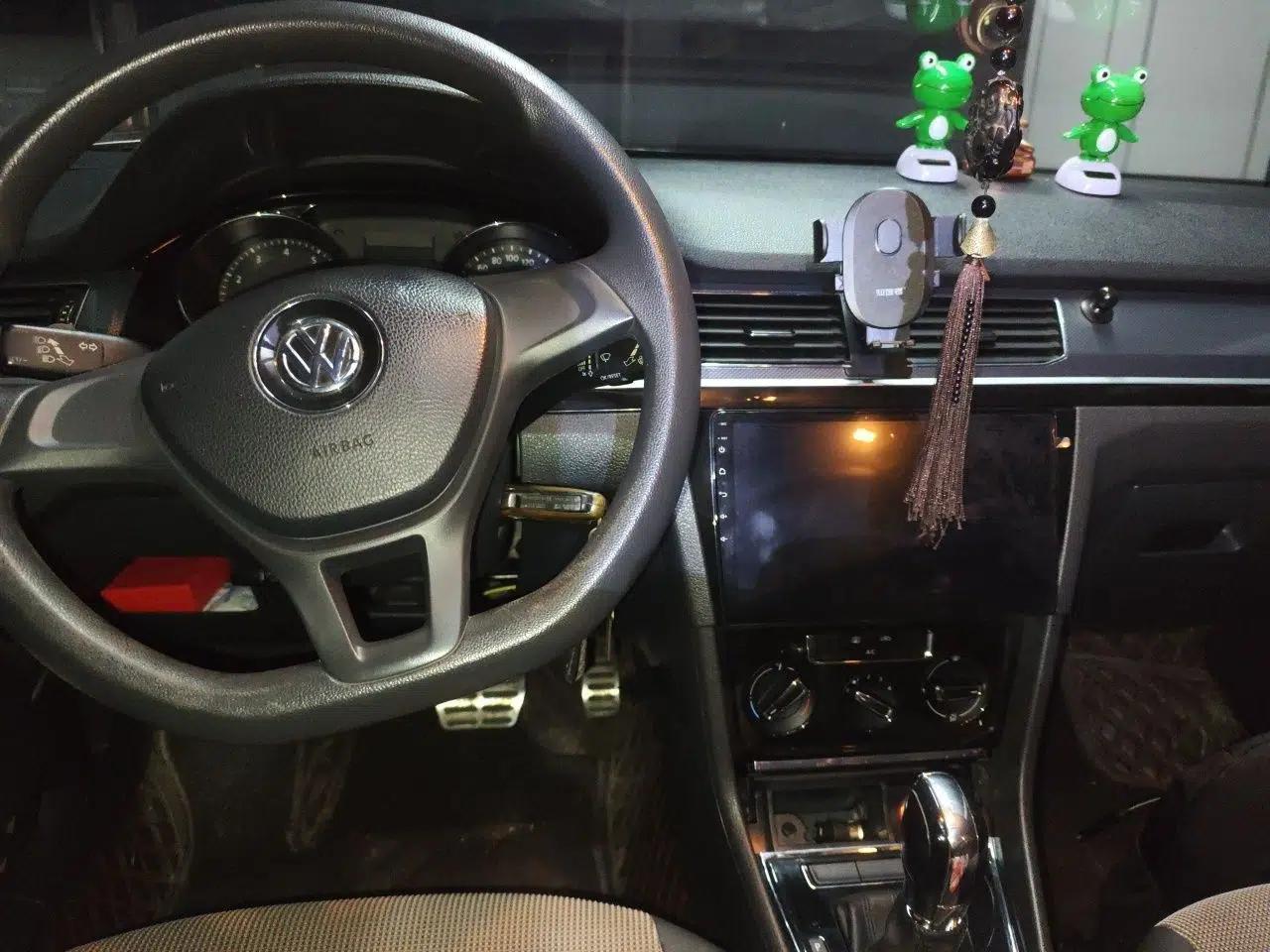 Volkswagen C-TREK 2017 1.6L Automatic Comfort Model — миниатюра 10