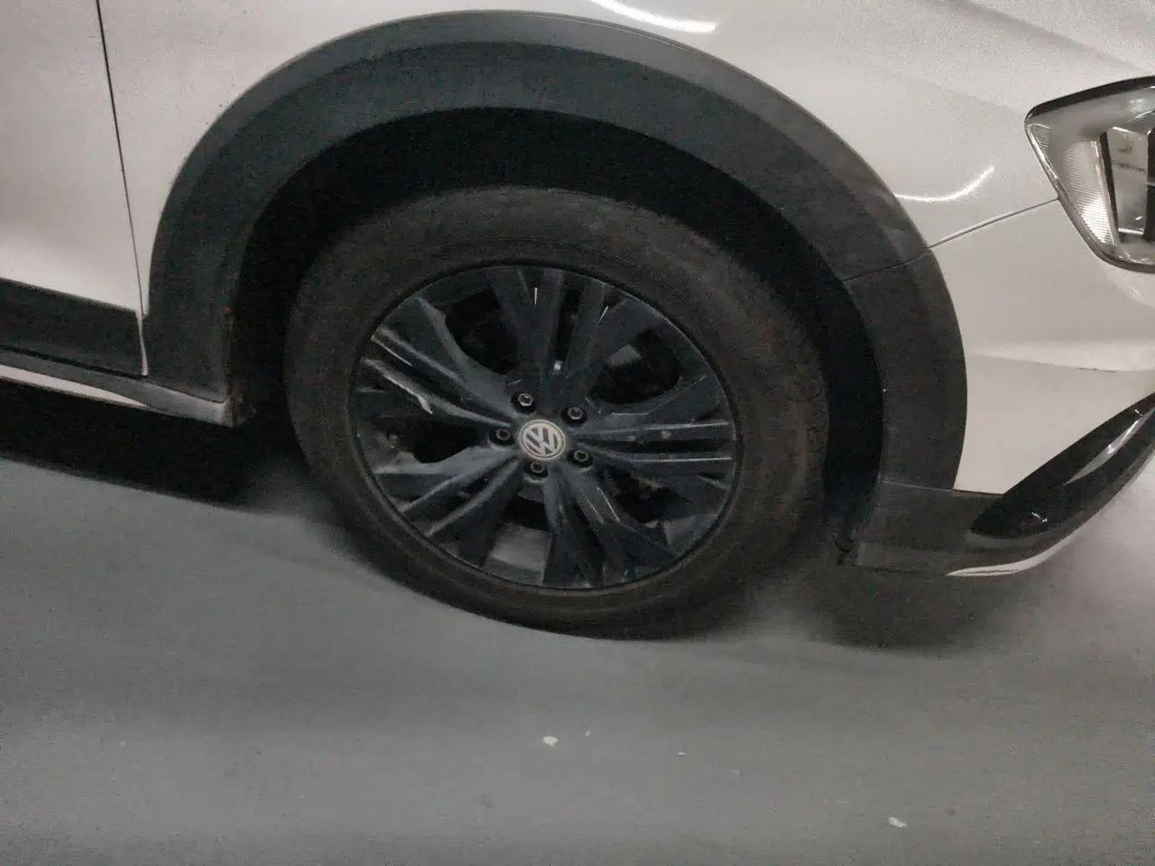 Volkswagen C-TREK 2017 1.6L Automatic Comfort Model — миниатюра 8