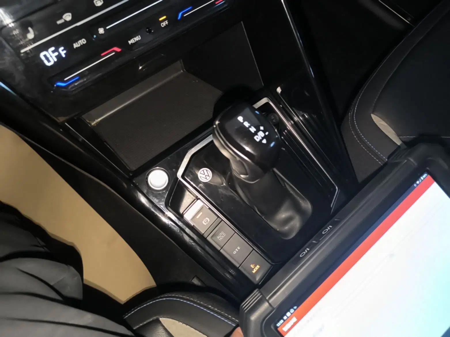 Volkswagen Tayron GTE Plug-in Hybrid 2022 1.4T Luxury Edition — миниатюра 17