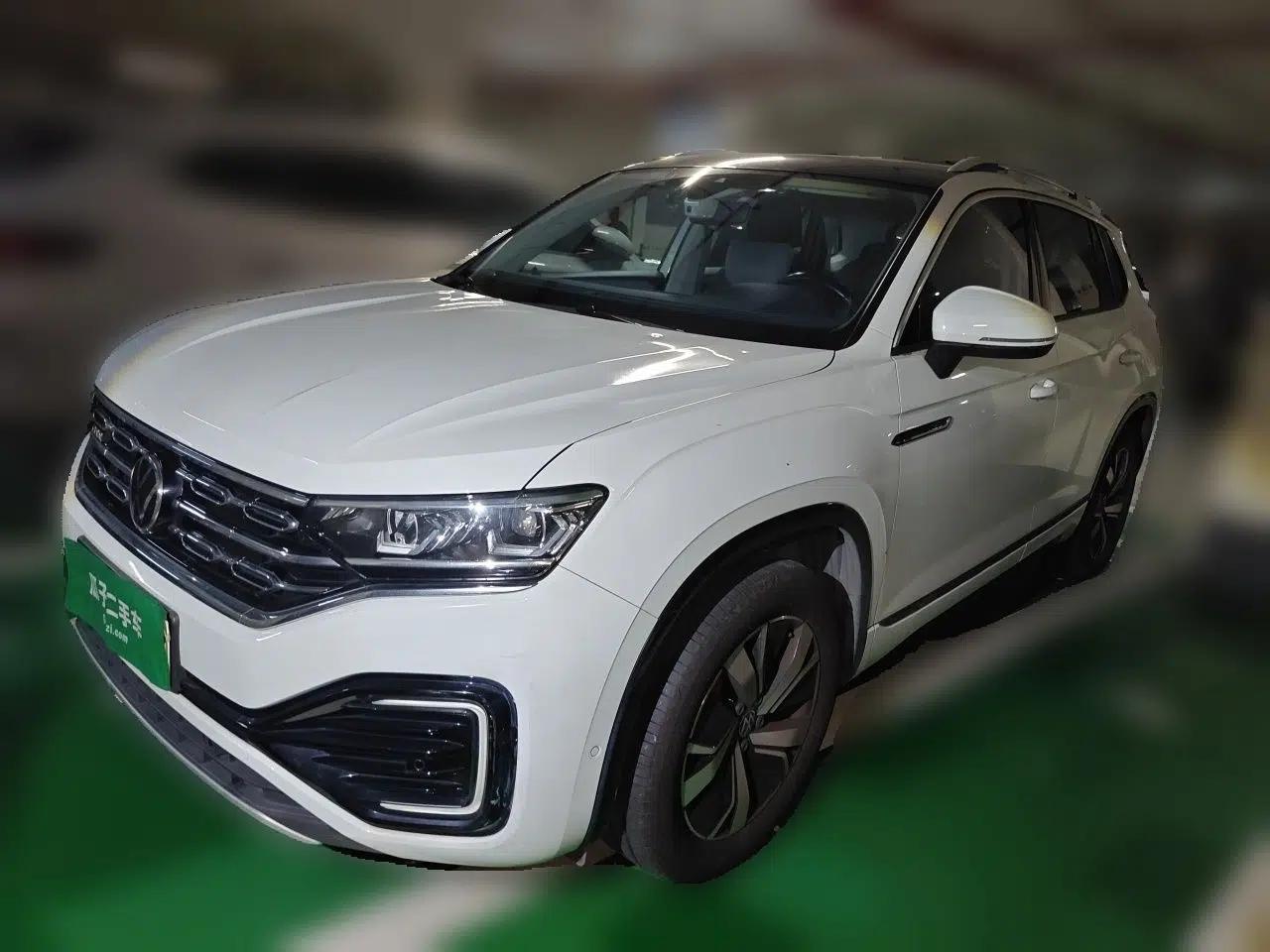Volkswagen Tayron GTE Plug-in Hybrid 2020 1.4T Luxury Model — миниатюра 1
