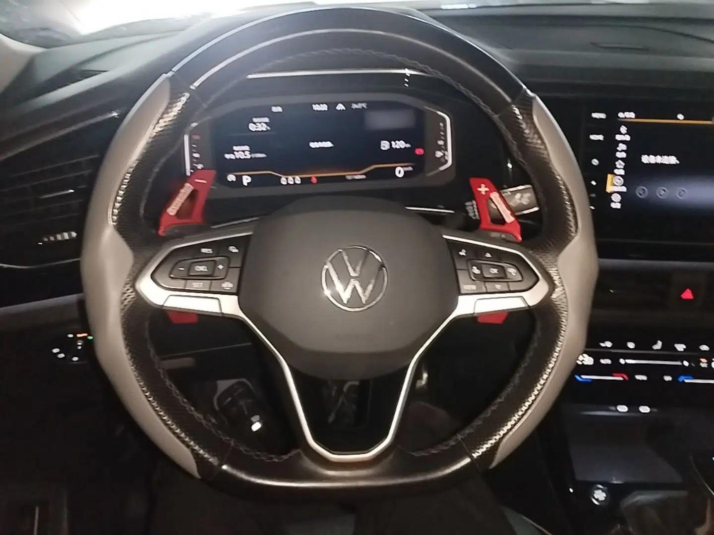 Volkswagen Tayron X 2020 330TSI Two-Wheel Drive Luxury Smart Connectivity Version — миниатюра 14