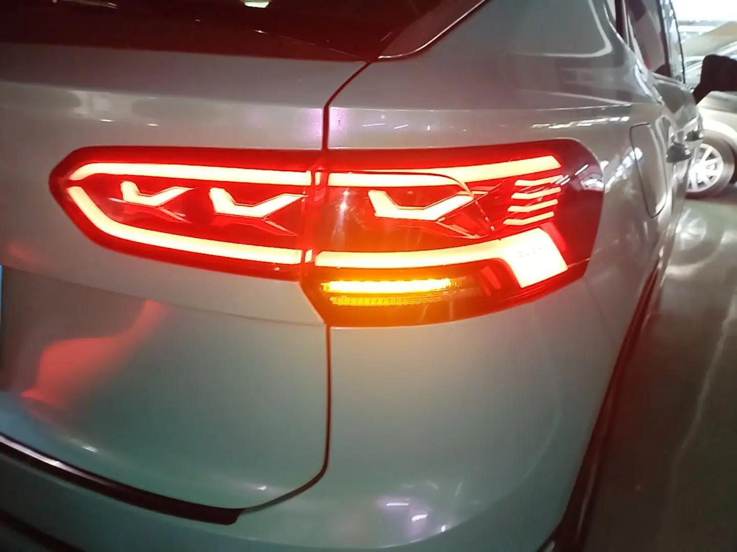 Volkswagen Tayron X 2020 330TSI Two-Wheel Drive Luxury Smart Connectivity Version — миниатюра 7