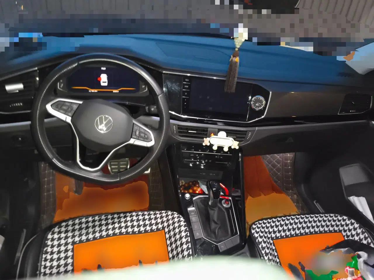Volkswagen Tayron X 2020 330TSI Two-Wheel Drive Luxury Smart Connectivity Version — миниатюра 10