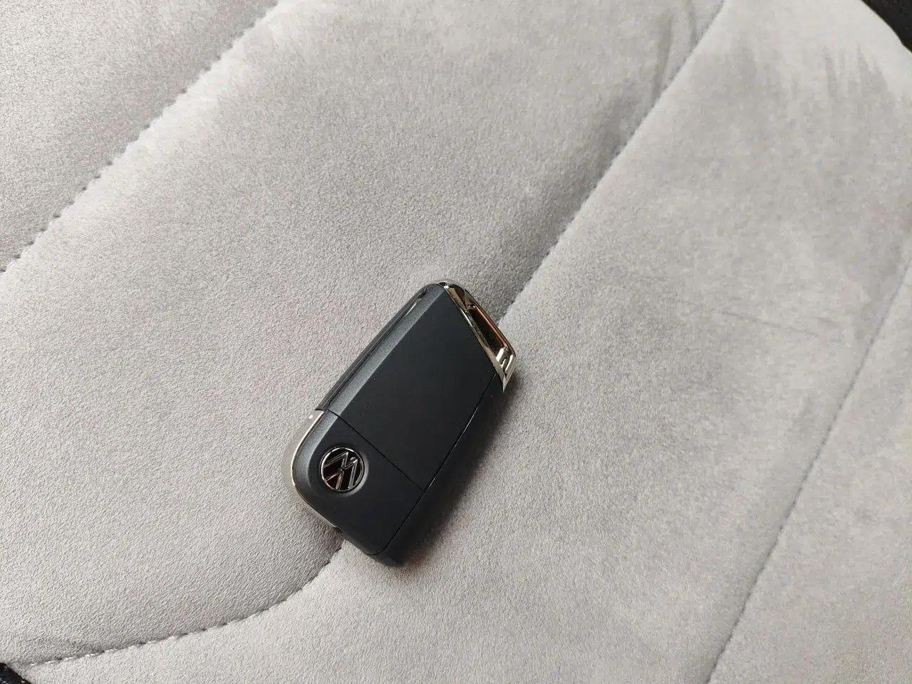 Volkswagen Tayron X 2020 330TSI Two-Wheel Drive Luxury Smart Connectivity Version — миниатюра 9