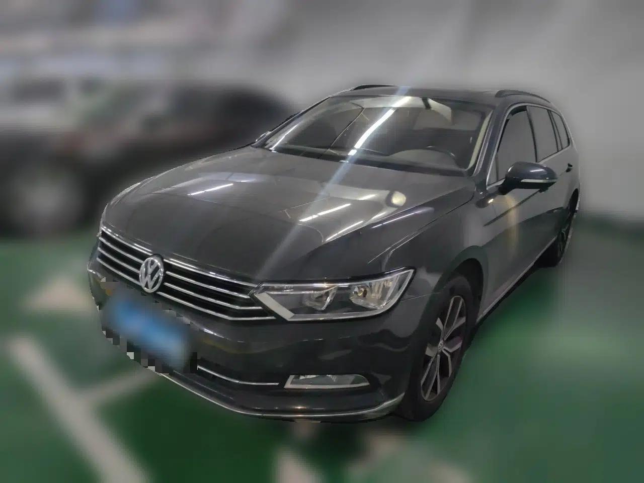 Volkswagen Variant 2016 380TSI Two-Wheel-Drive Style Edition — миниатюра 1
