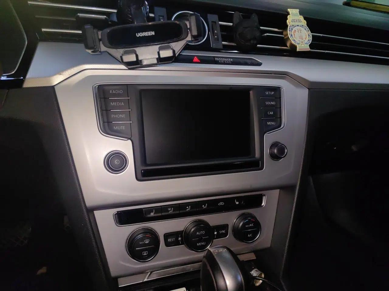Volkswagen Variant 2016 380TSI Two-Wheel-Drive Style Edition — миниатюра 14