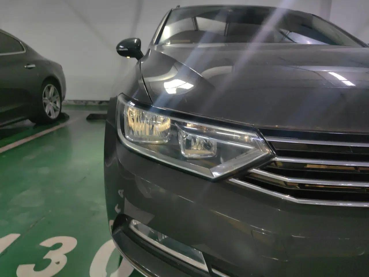 Volkswagen Variant 2016 380TSI Two-Wheel-Drive Style Edition — миниатюра 7