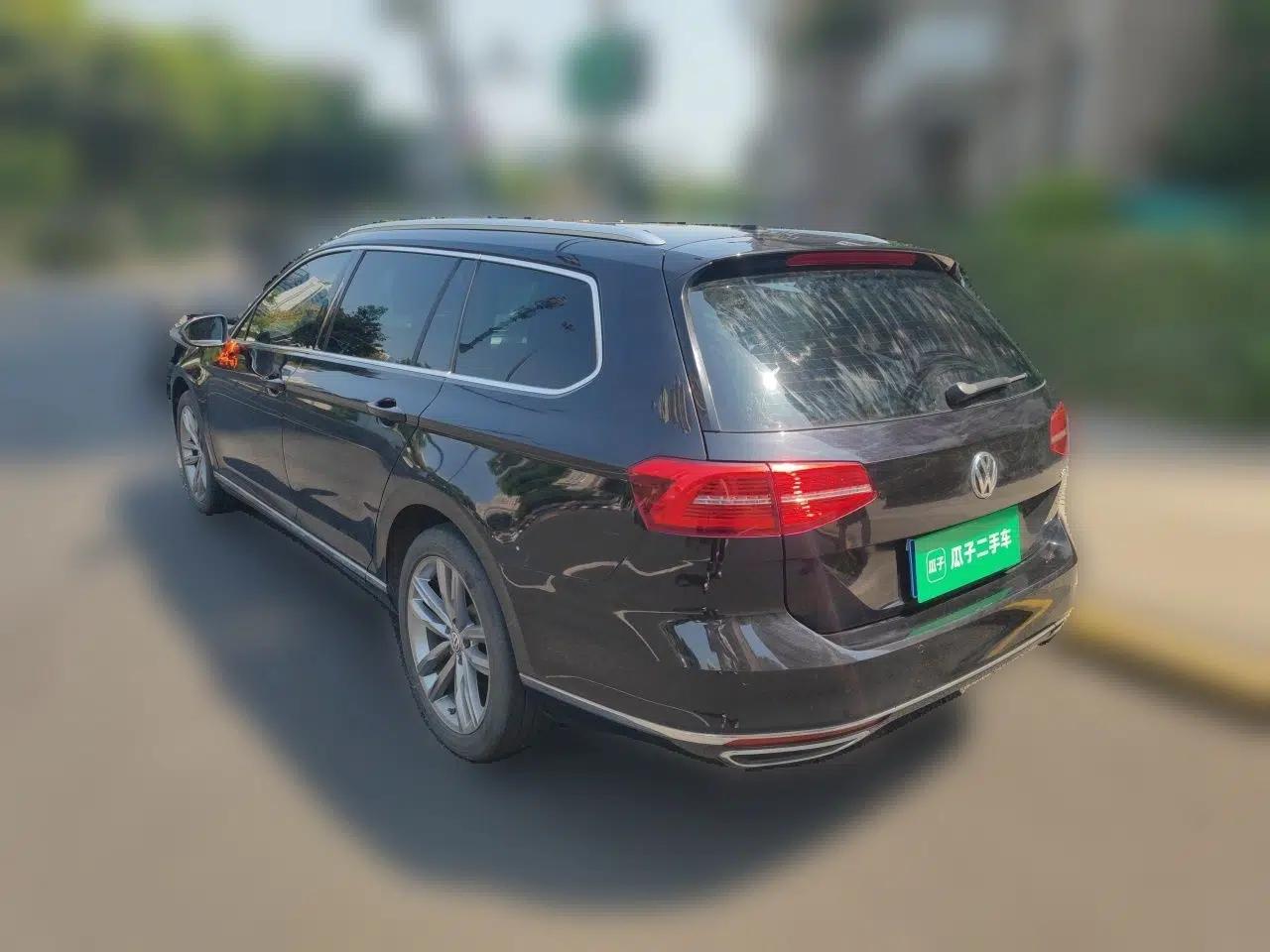 Volkswagen Variant 2018 380TSI Two-Wheel Drive R-Line Version — миниатюра 4