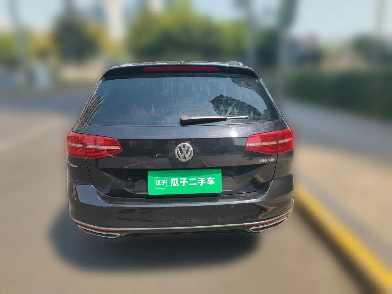 Volkswagen Variant 2018 380TSI Two-Wheel Drive R-Line Version — миниатюра 5
