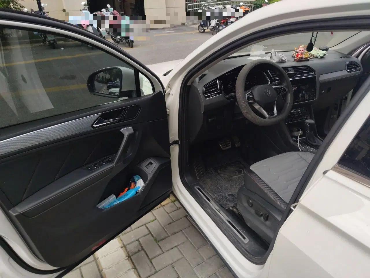 Volkswagen Tiguan X 2021 330TSI Two-Wheel Drive Enjoyment Version — миниатюра 17