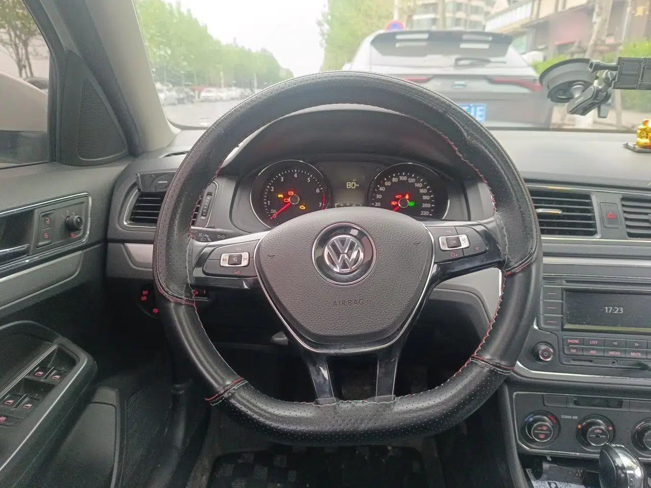 Volkswagen Gran Lavida 2017 230TSI DSG Comfort Edition — миниатюра 7