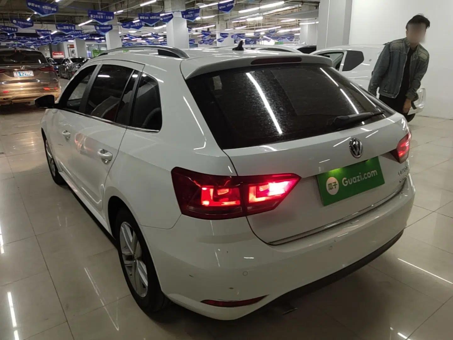 Volkswagen Gran Lavida 2017 180TSI DSG Comfort Edition — миниатюра 4