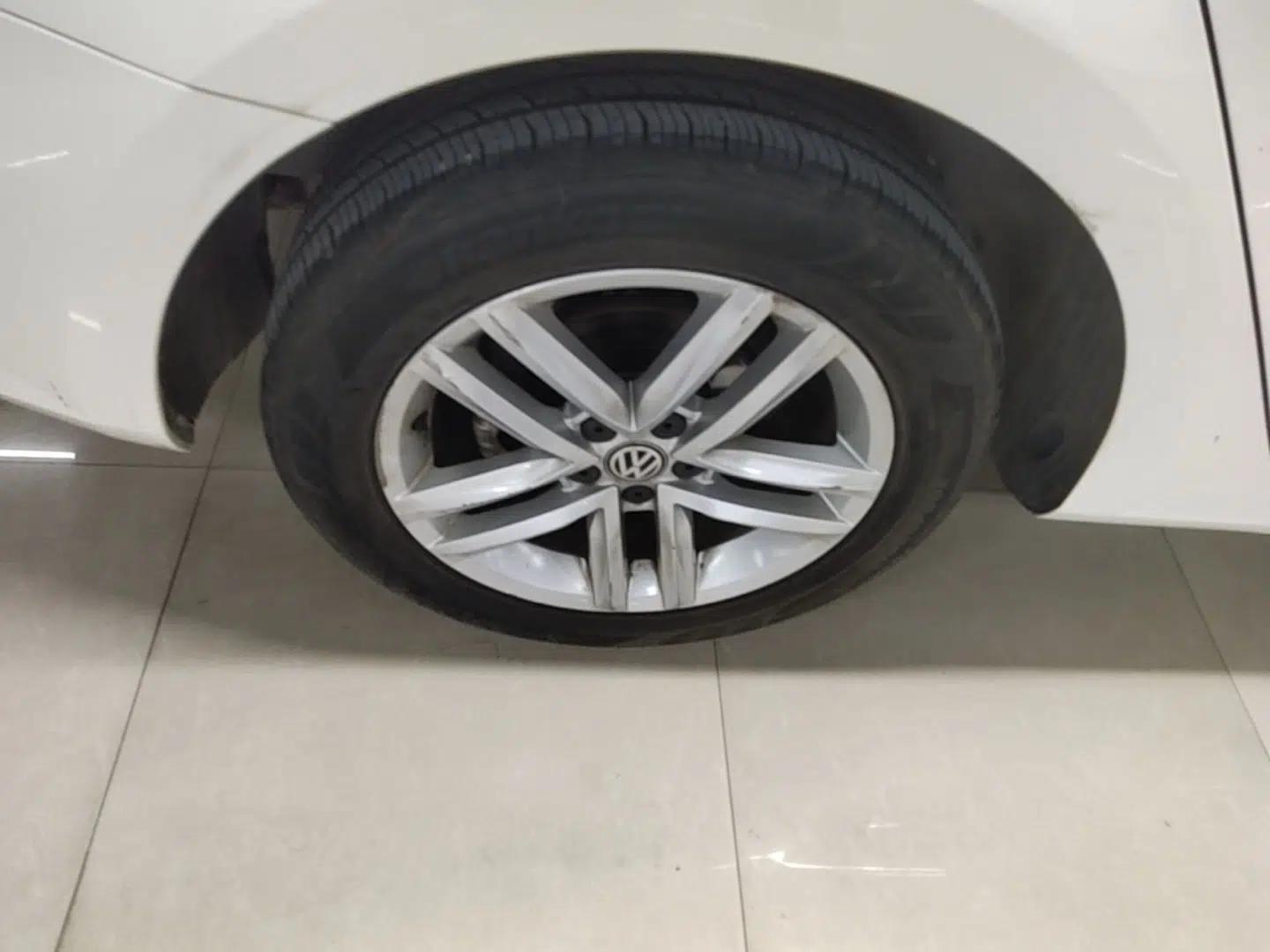 Volkswagen Gran Lavida 2017 180TSI DSG Comfort Edition — миниатюра 10