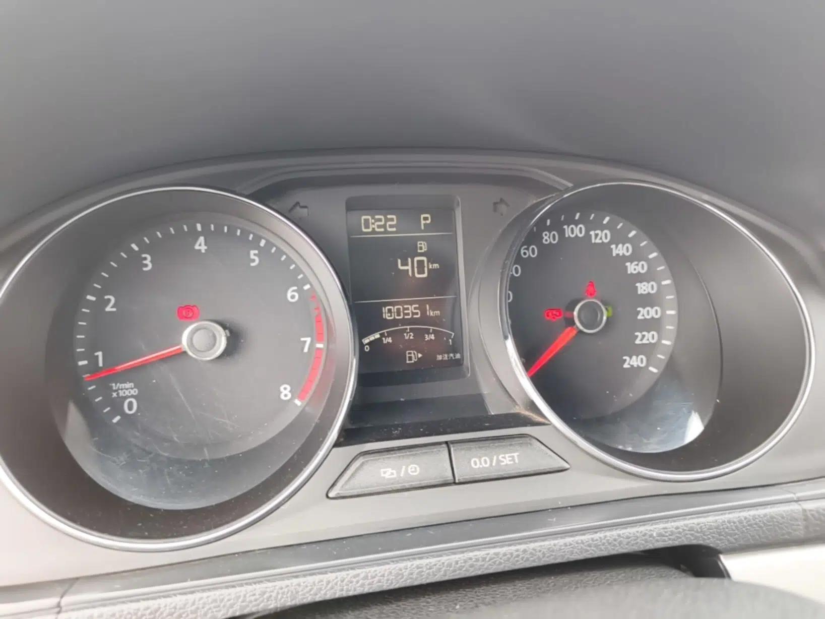 Volkswagen Gran Lavida 2015 230TSI DSG Comfort Edition — миниатюра 15