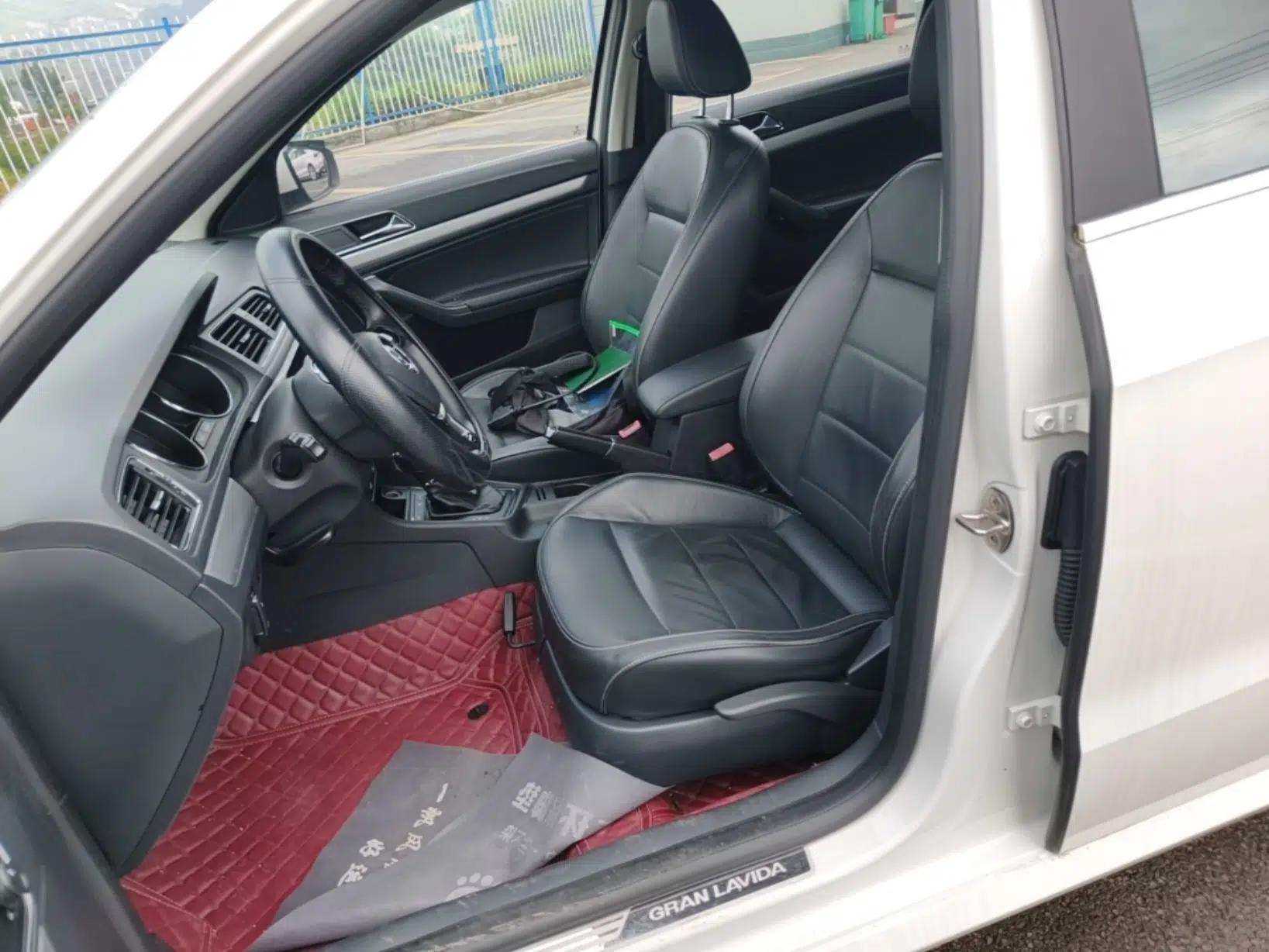 Volkswagen Gran Lavida 2015 230TSI DSG Comfort Edition — миниатюра 18