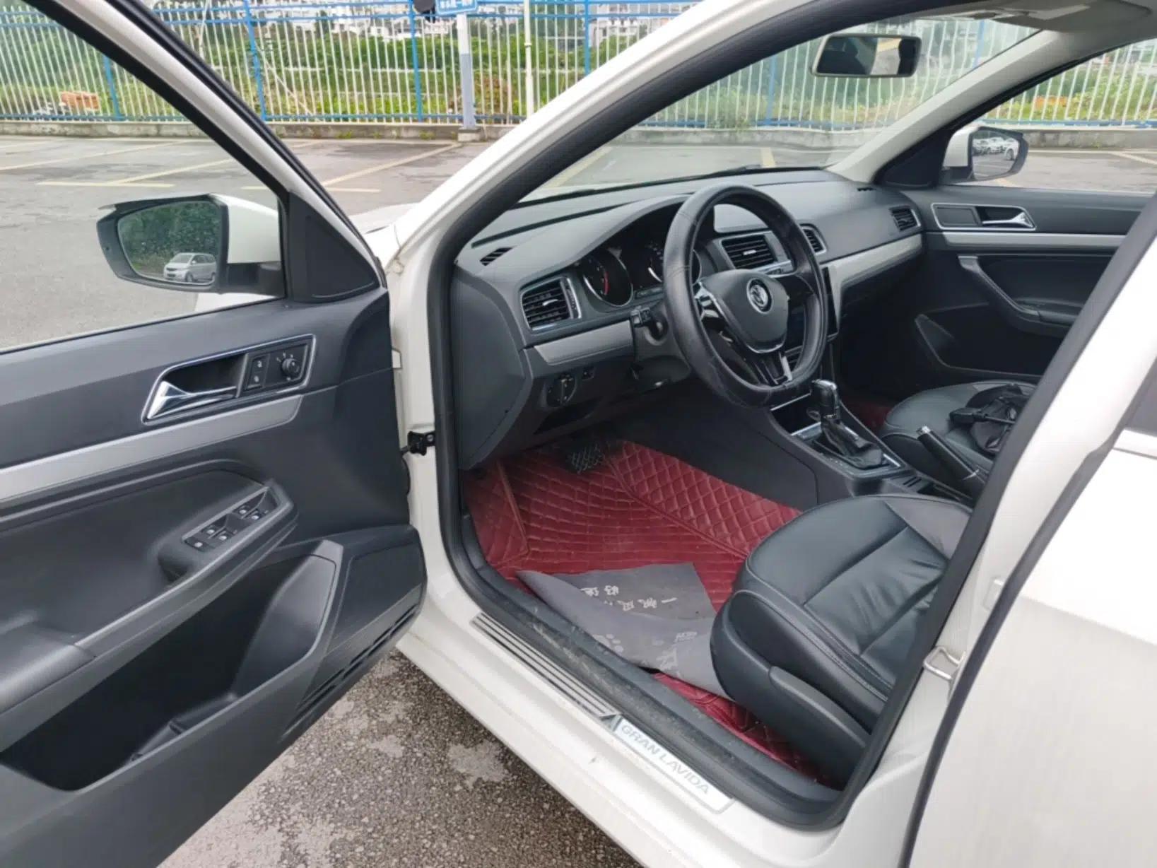Volkswagen Gran Lavida 2015 230TSI DSG Comfort Edition — миниатюра 19