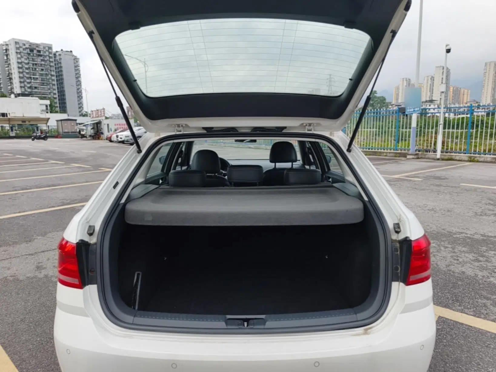 Volkswagen Gran Lavida 2015 230TSI DSG Comfort Edition — миниатюра 22