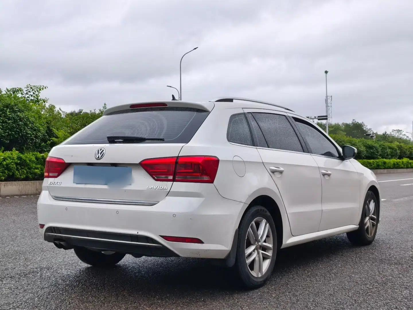 Volkswagen Gran Lavida 2017 230TSI DSG Comfort Edition — миниатюра 6