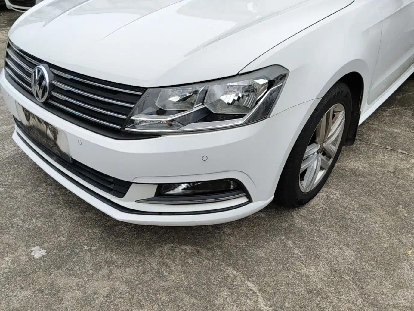 Volkswagen Gran Lavida 2017 230TSI DSG Comfort Edition — миниатюра 9