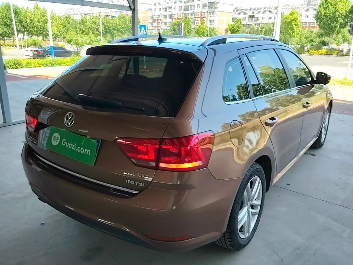 Volkswagen Gran Lavida 2017 180TSI DSG Comfort Edition — миниатюра 6