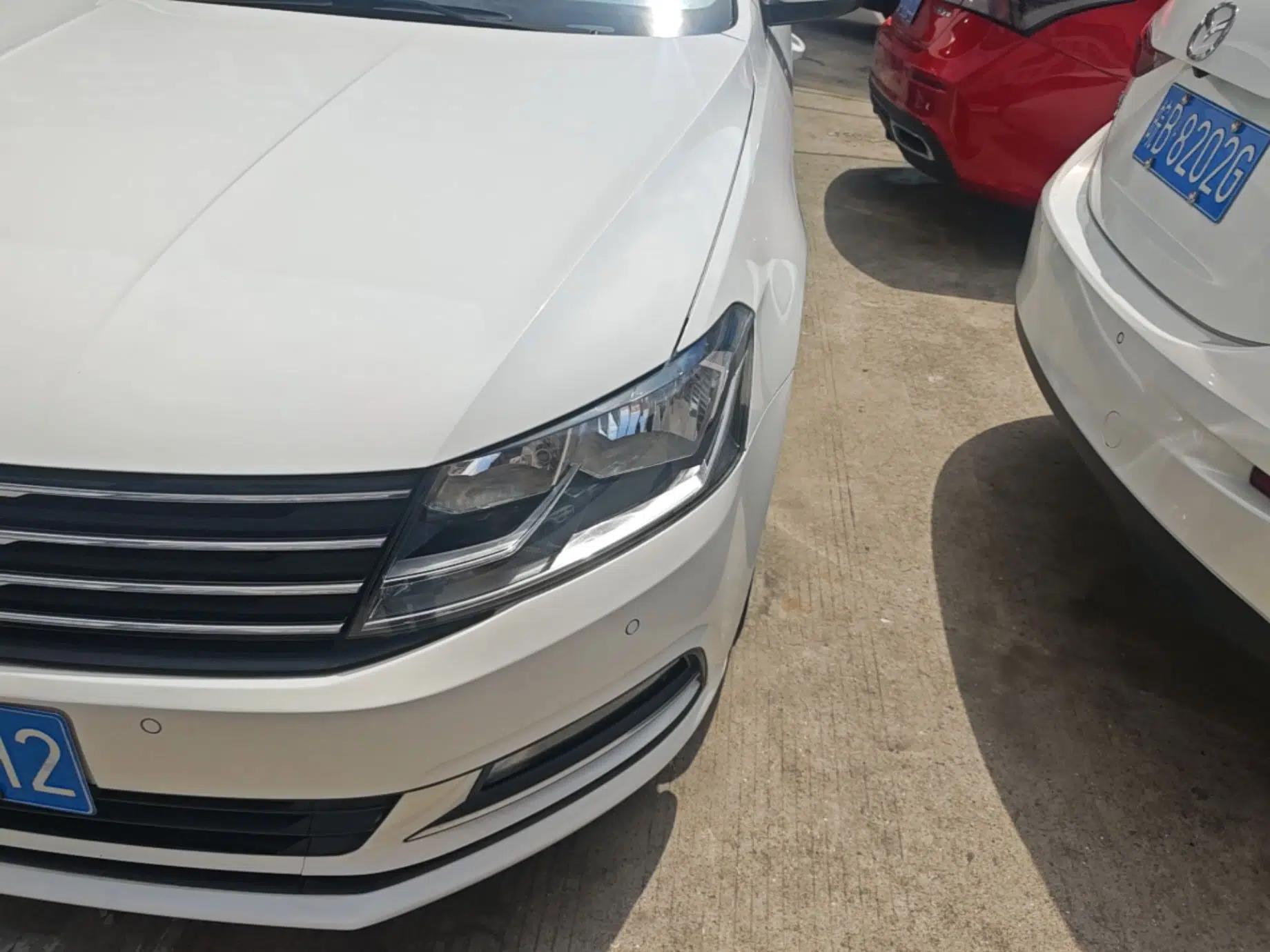 Volkswagen Gran Lavida 2015 1.6L Automatic Comfort Edition — миниатюра 9