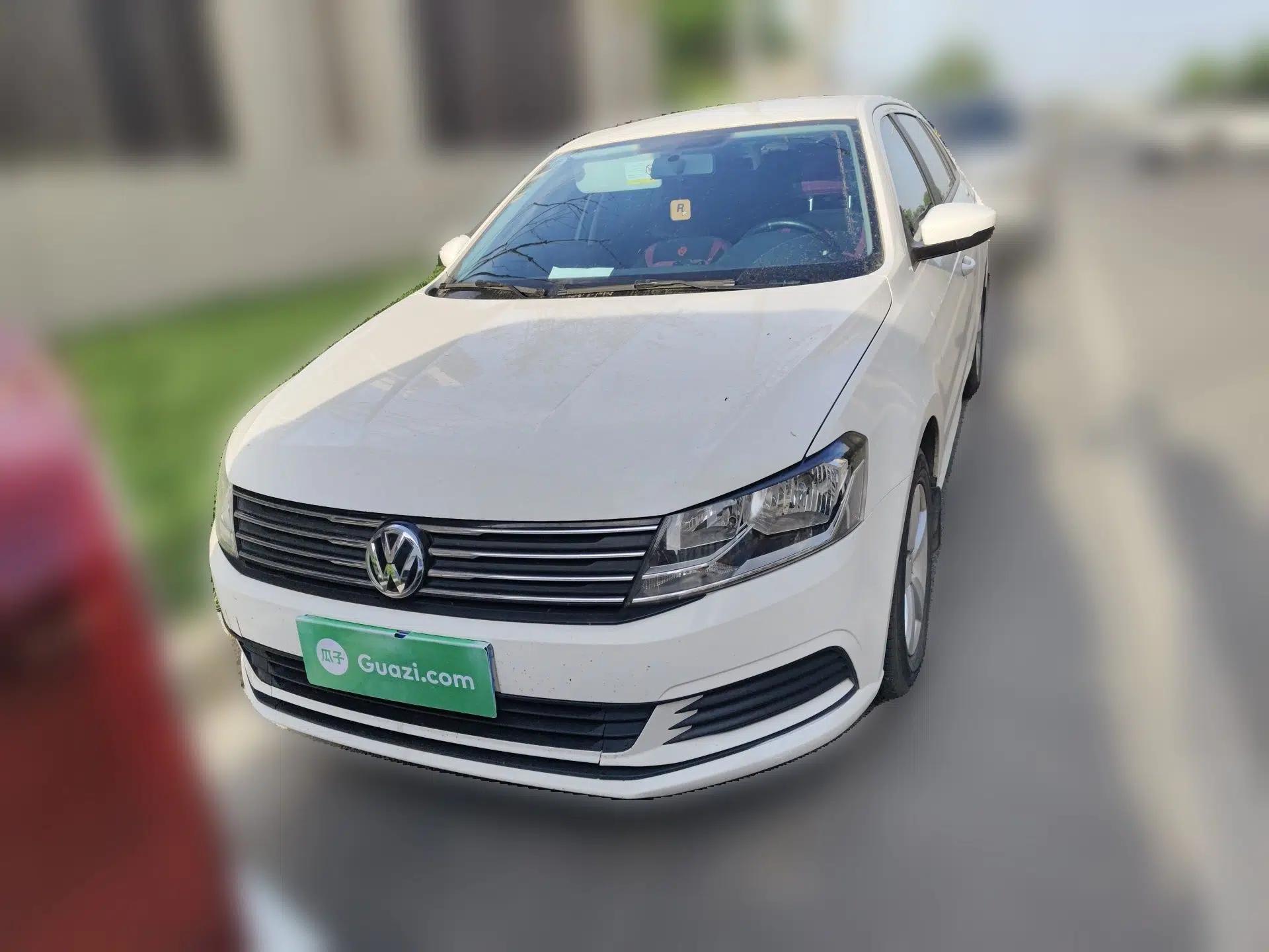 Volkswagen Gran Lavida 2015 1.6L Automatic Fashion Edition — миниатюра 2
