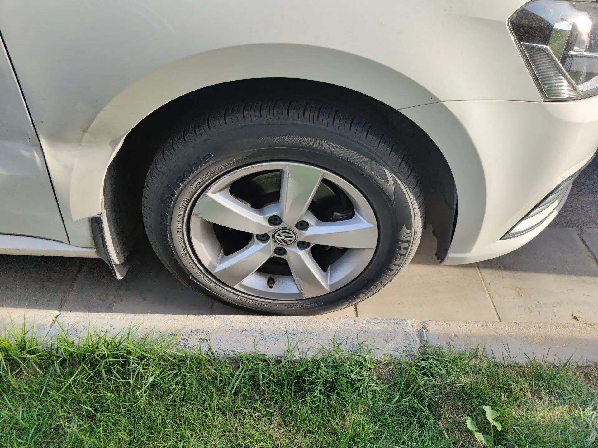 Volkswagen Gran Lavida 2015 1.6L Automatic Fashion Edition — миниатюра 8