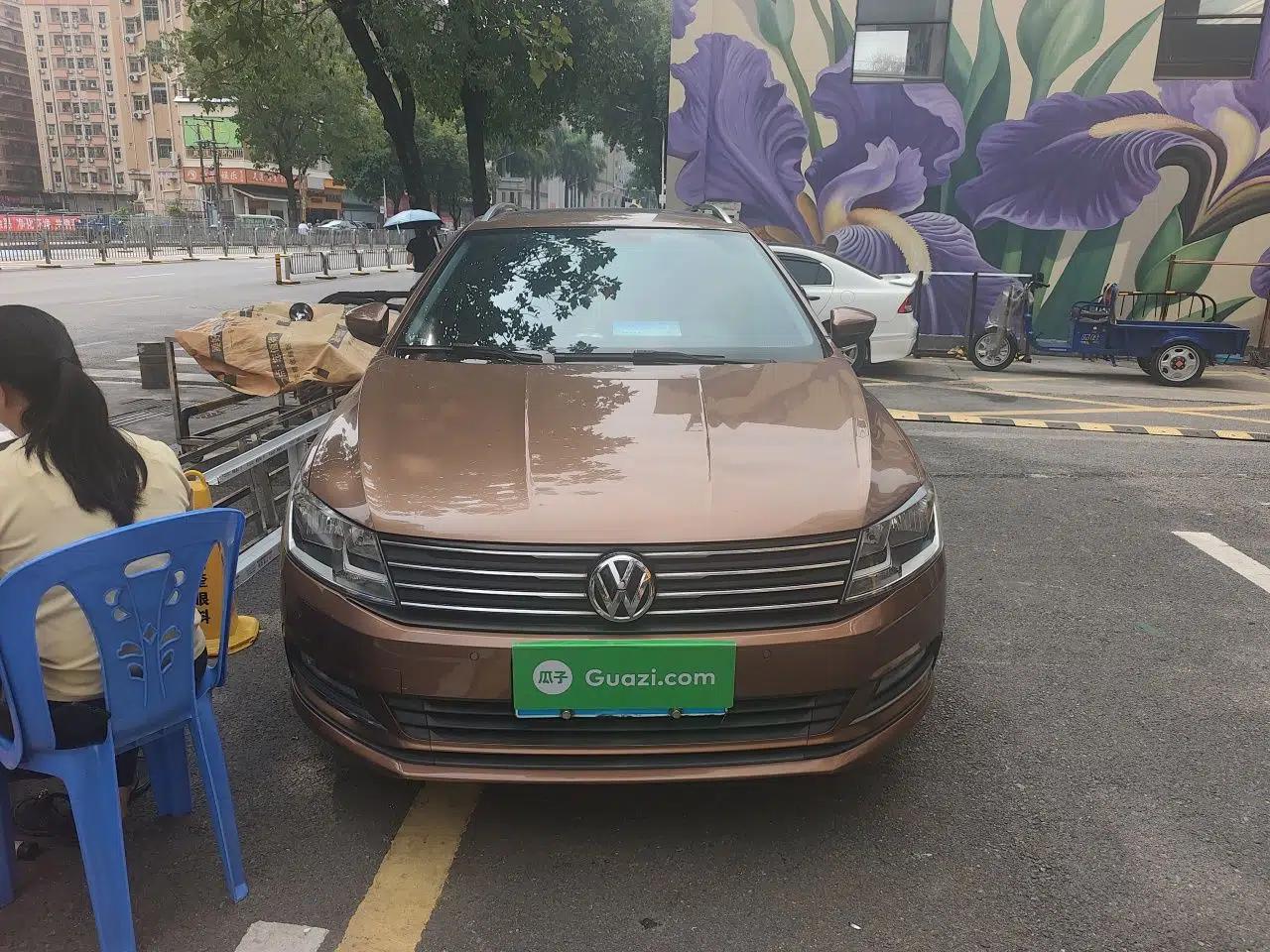 Volkswagen Gran Lavida 2015 1.6L Automatic Comfort Edition — миниатюра 2