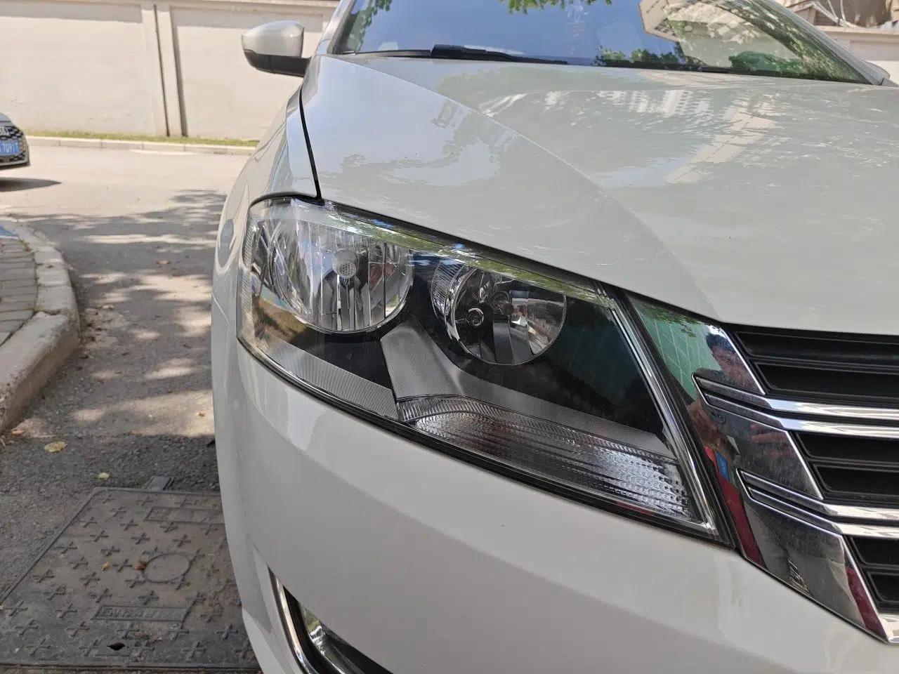 Volkswagen Gran Lavida 2014 1.6L Automatic Sport Edition — миниатюра 7